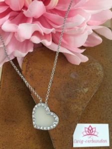 Muttermilch-Schmuck-Halskette-silber-Herz-mit-Zirkonia-Steinen-ewig-verbunden-schweiz-top-preis-angebote-geschenkidee-geburt